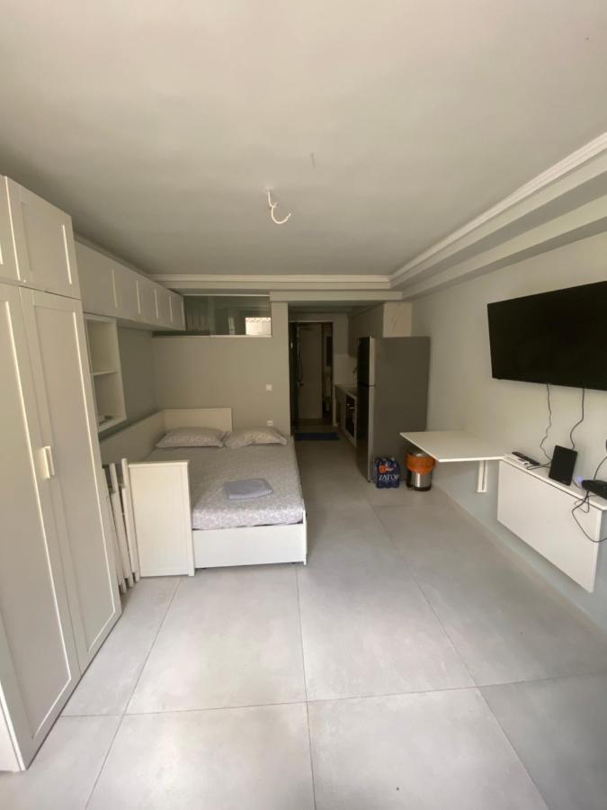אתונה Minimalist Studio Behind Hilton Hotel מראה חיצוני תמונה